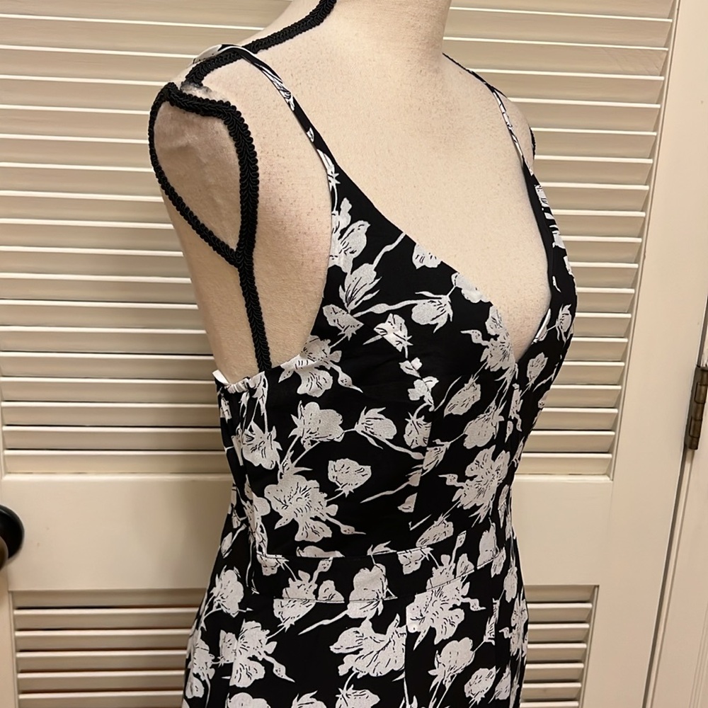 Lulus Darling Daylily White and Black Floral Print High-Low Maxi Dress, NWT - Picture 9 of 17